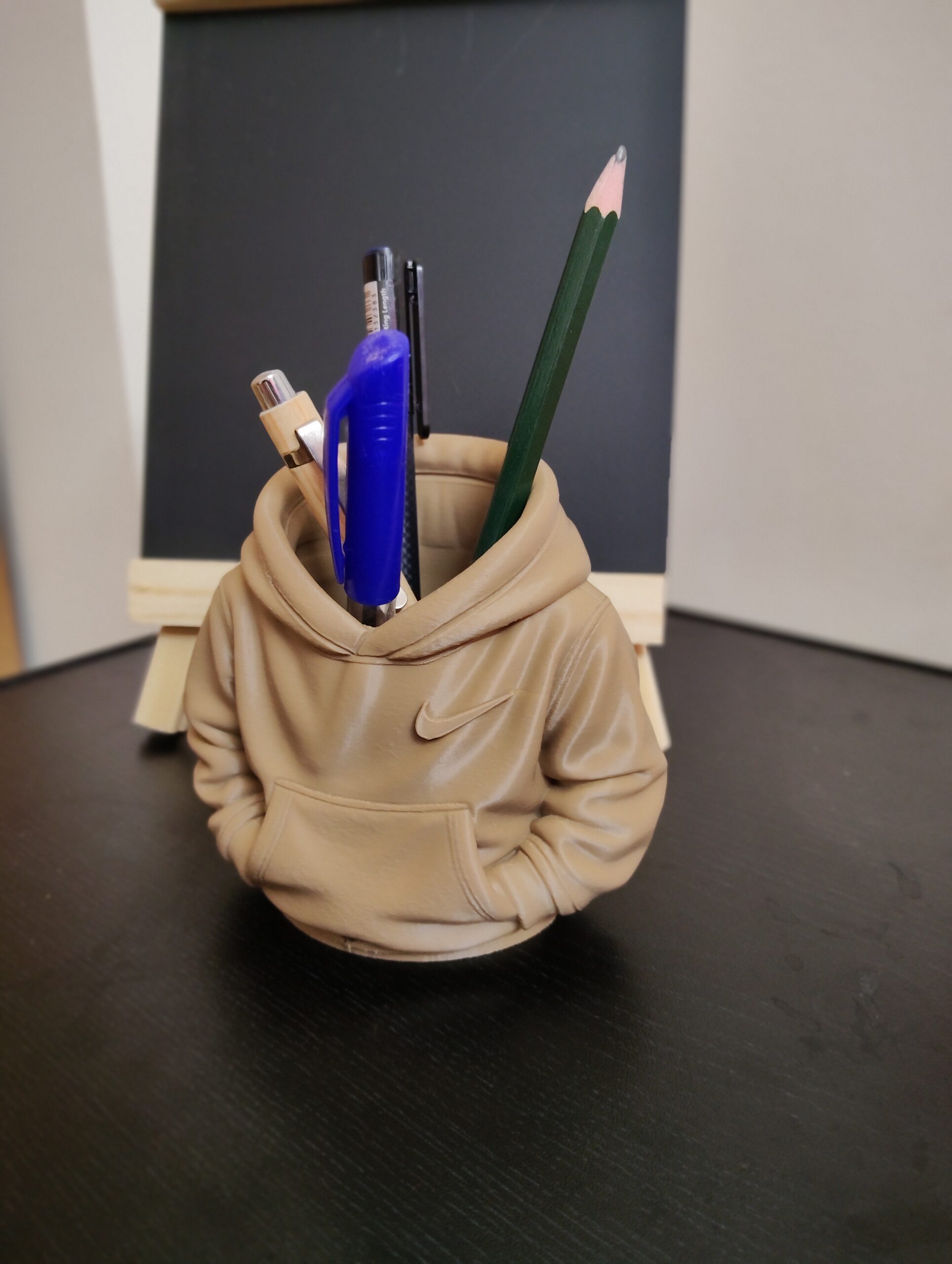 Pen Holder