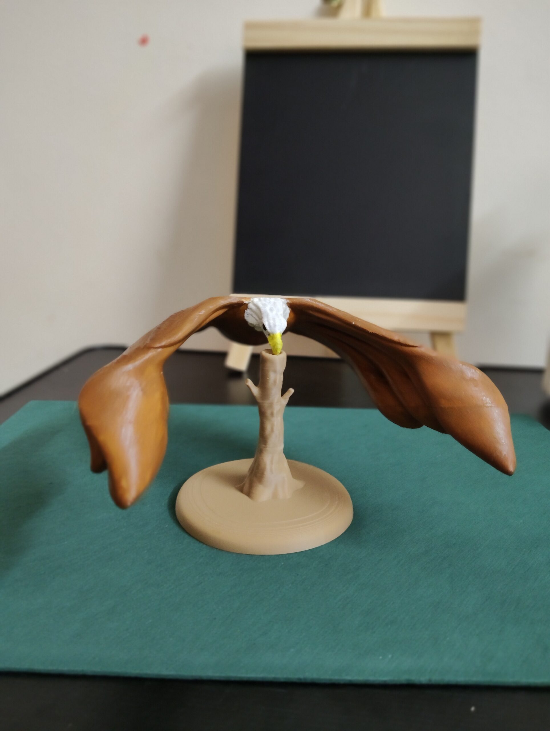 Balance eagle -center of mass